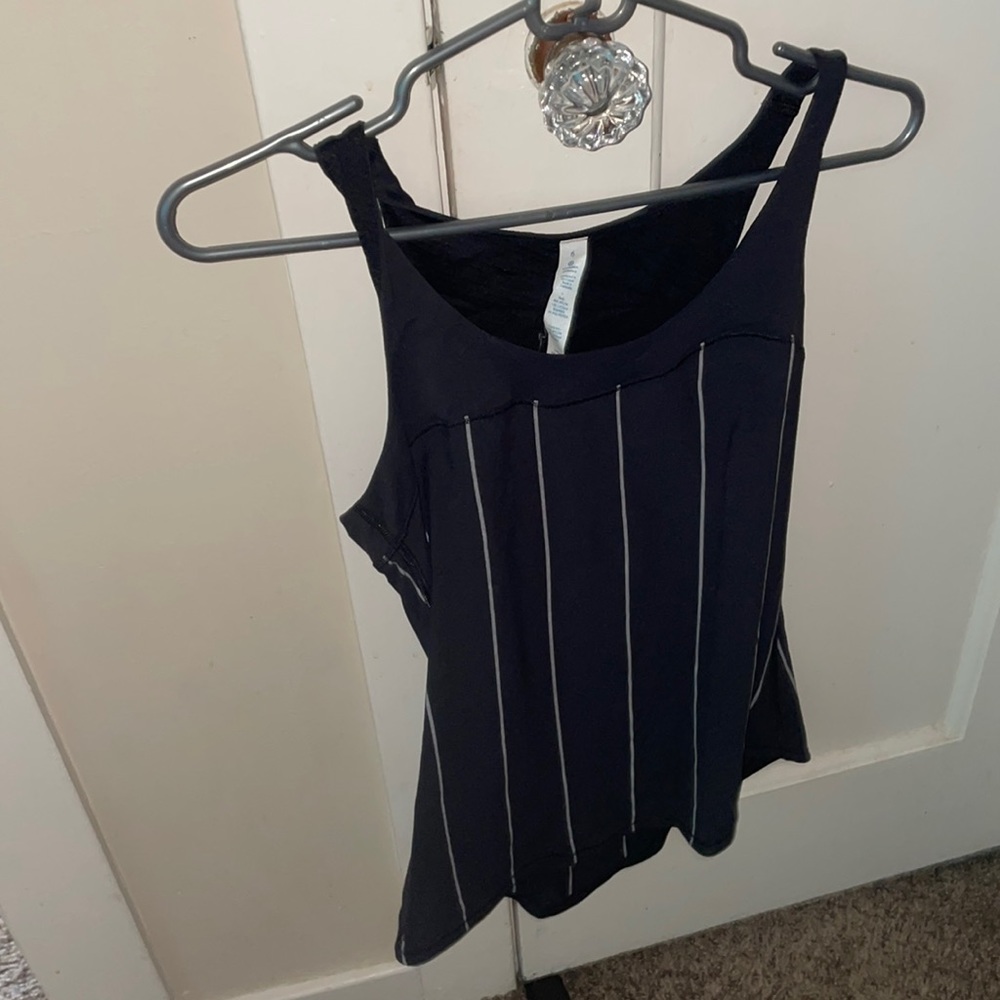 Iululemon tank top